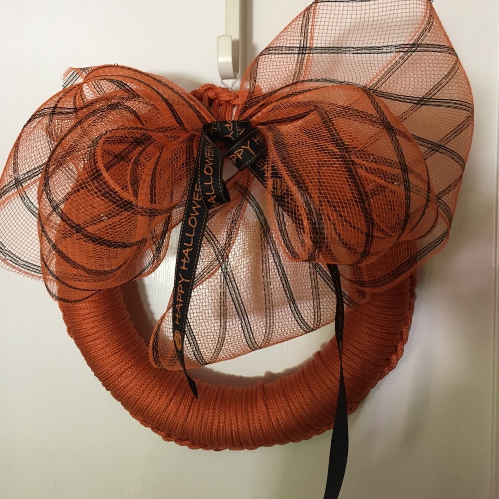 Fall Door Decor - orange &black wreath w/removable Halloween ribbon, now Tgiving